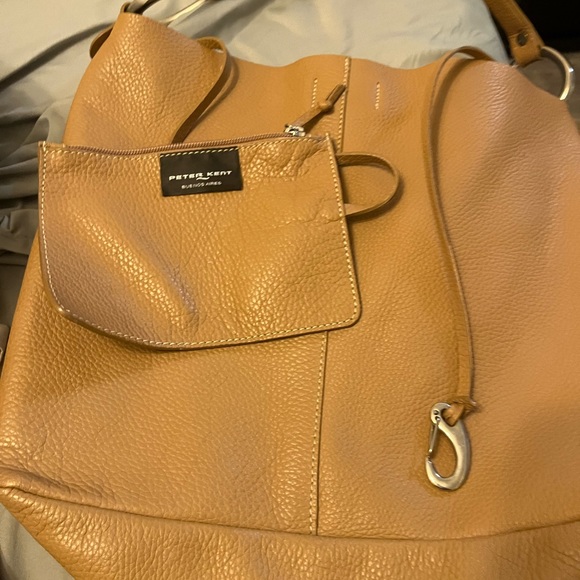 Beautiful, daily go to brown leather bag from Argentina store. - Picture 5 of 9